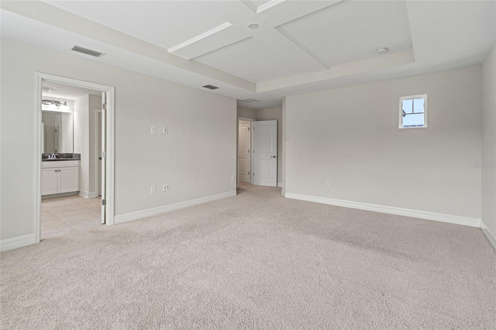 4522 SCARLET LOOP