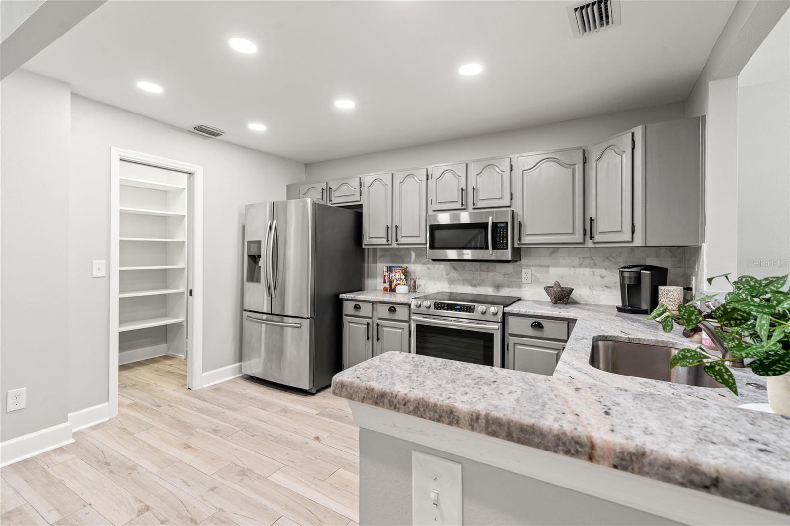 1508 S BAY VILLA PL #B