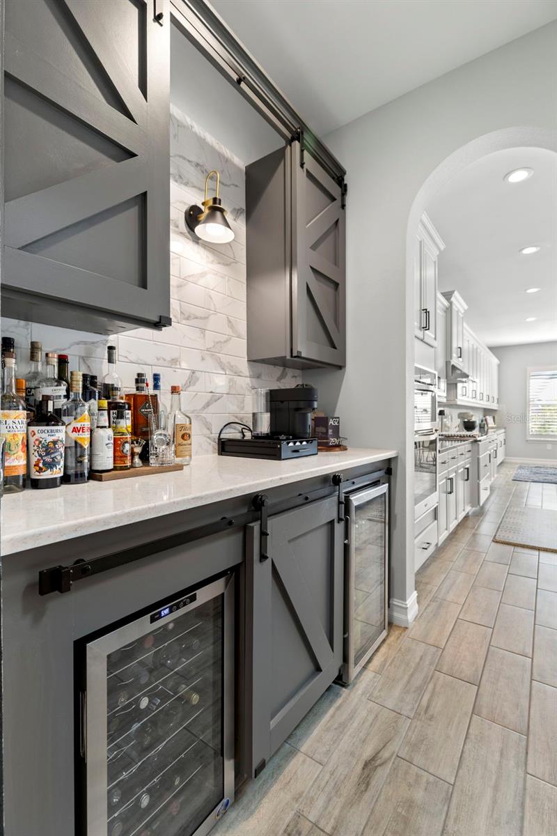 3708 WICKET FIELD RD