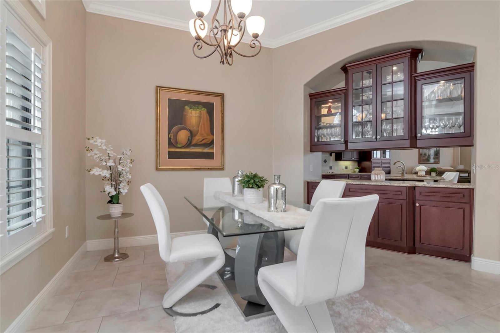 1022 EMERALD CREEK DR