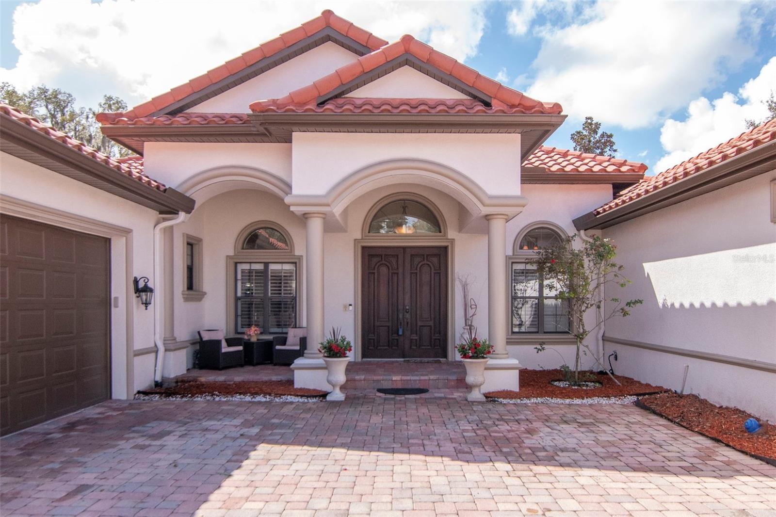 1022 EMERALD CREEK DR