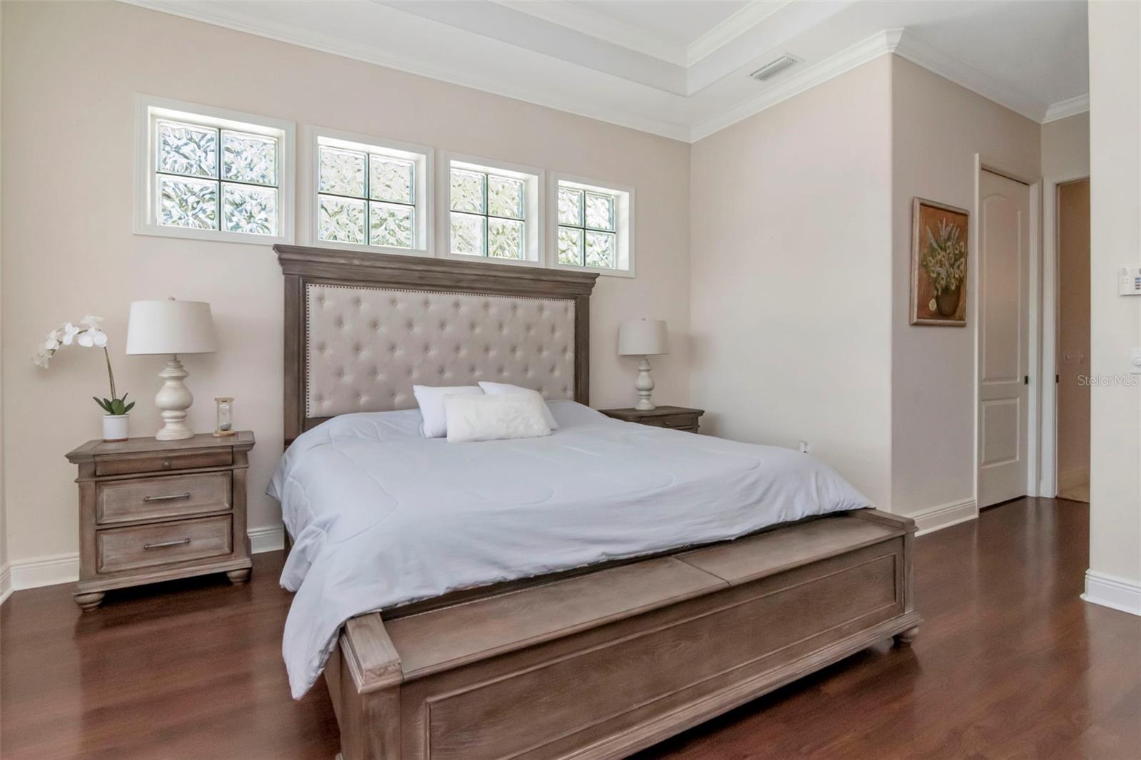 1022 EMERALD CREEK DR