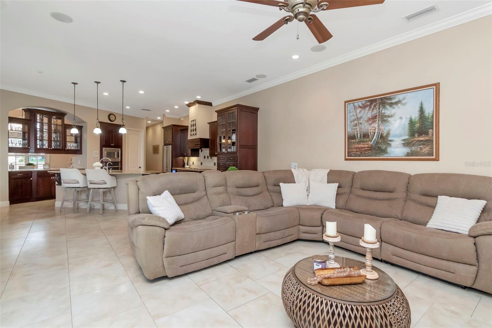 1022 EMERALD CREEK DR