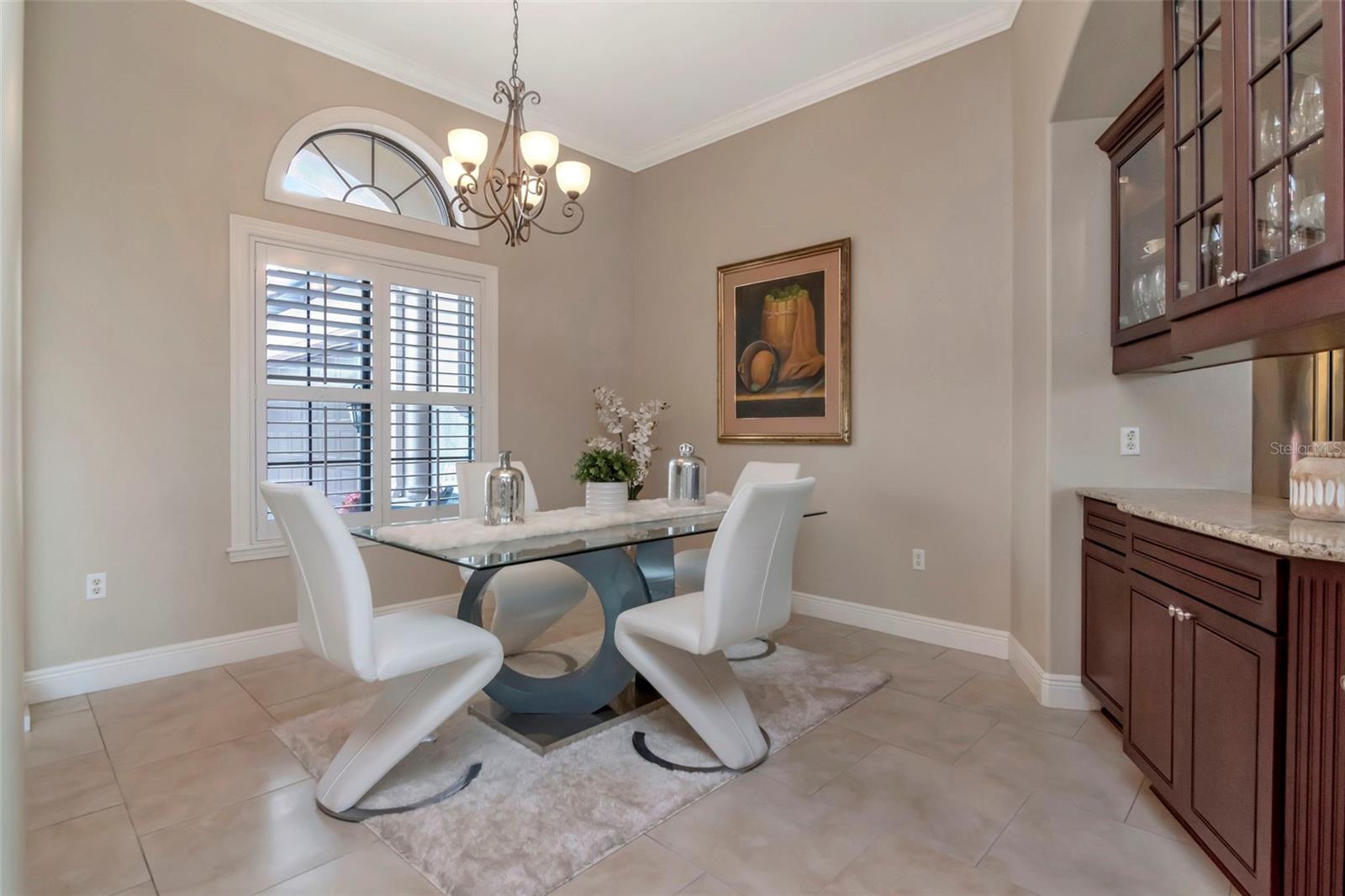 1022 EMERALD CREEK DR