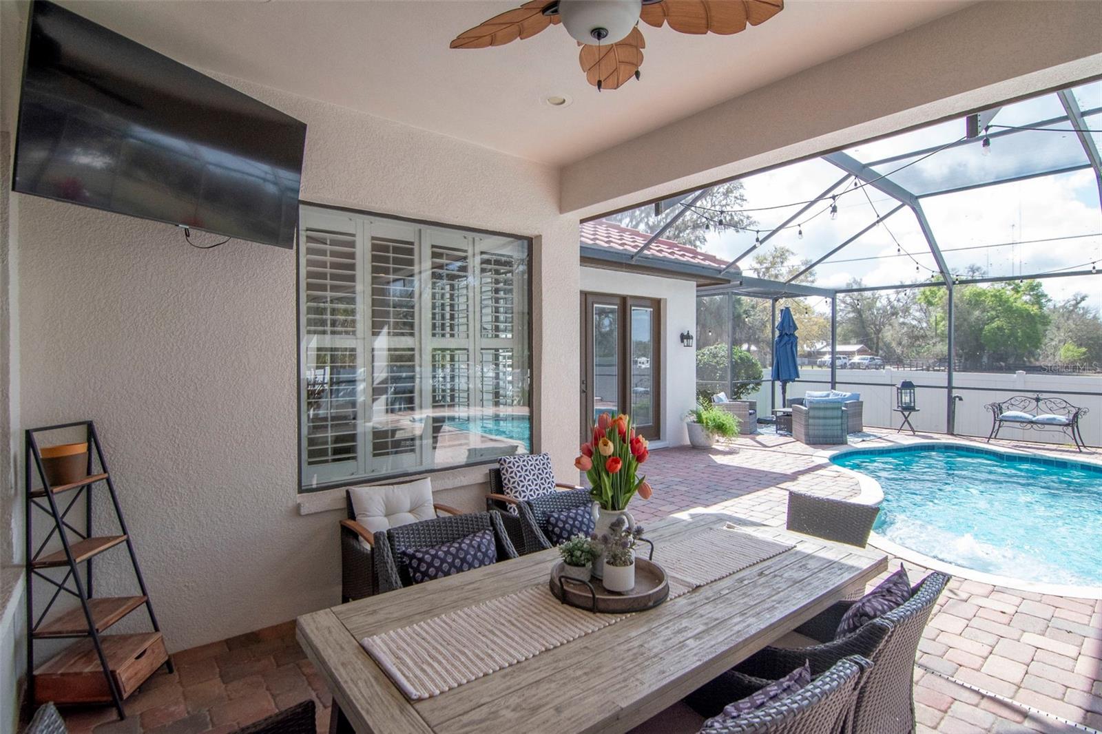 1022 EMERALD CREEK DR