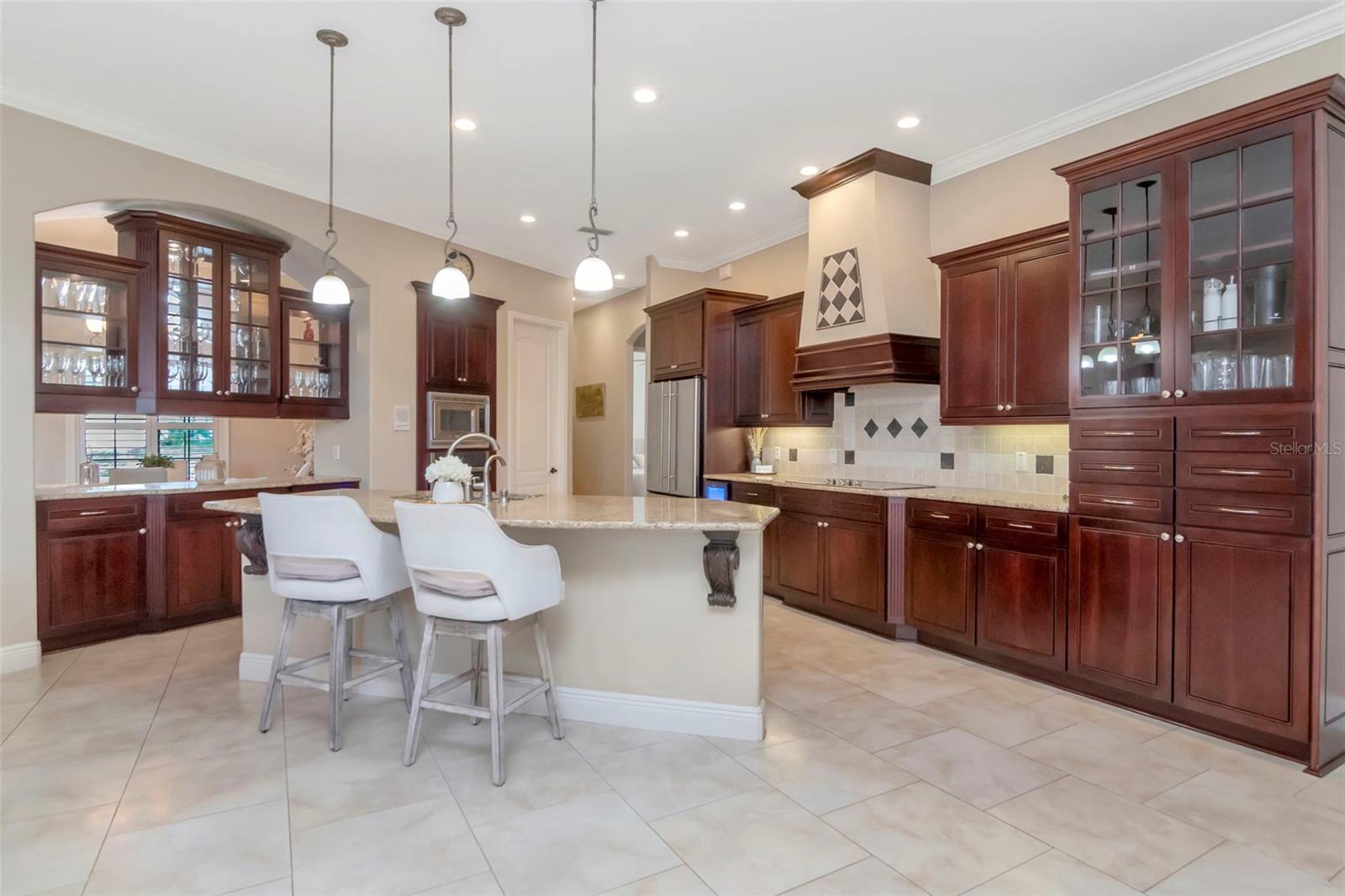 1022 EMERALD CREEK DR