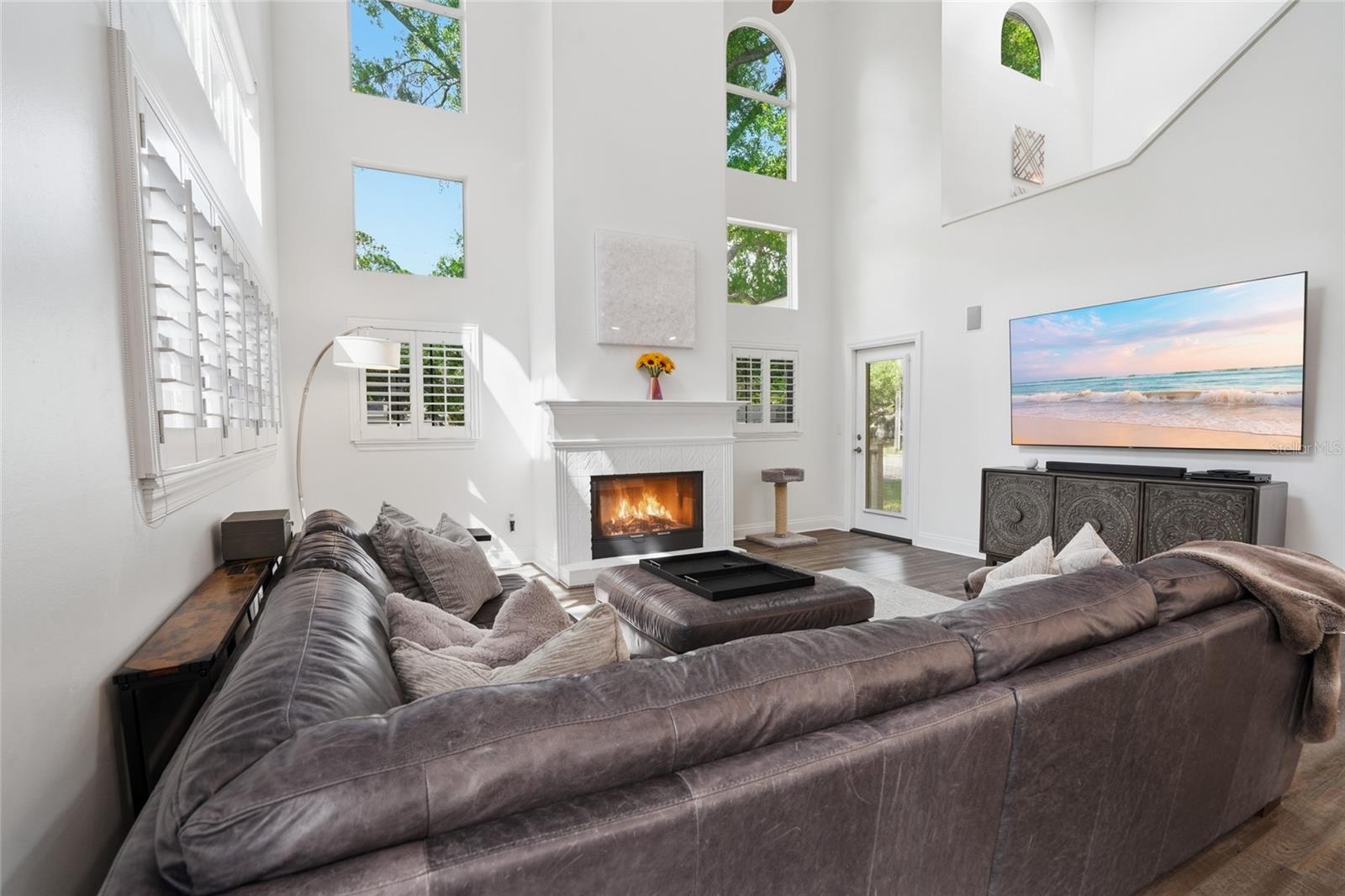 5201 S JULES VERNE CT