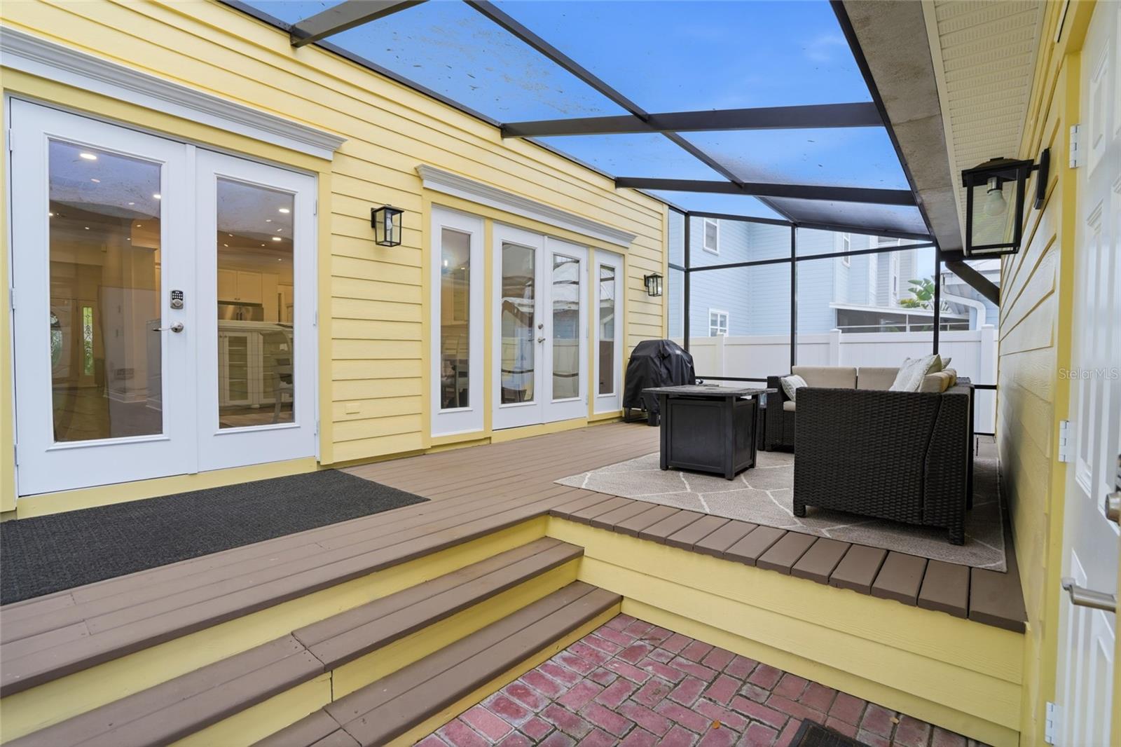 5201 S JULES VERNE CT