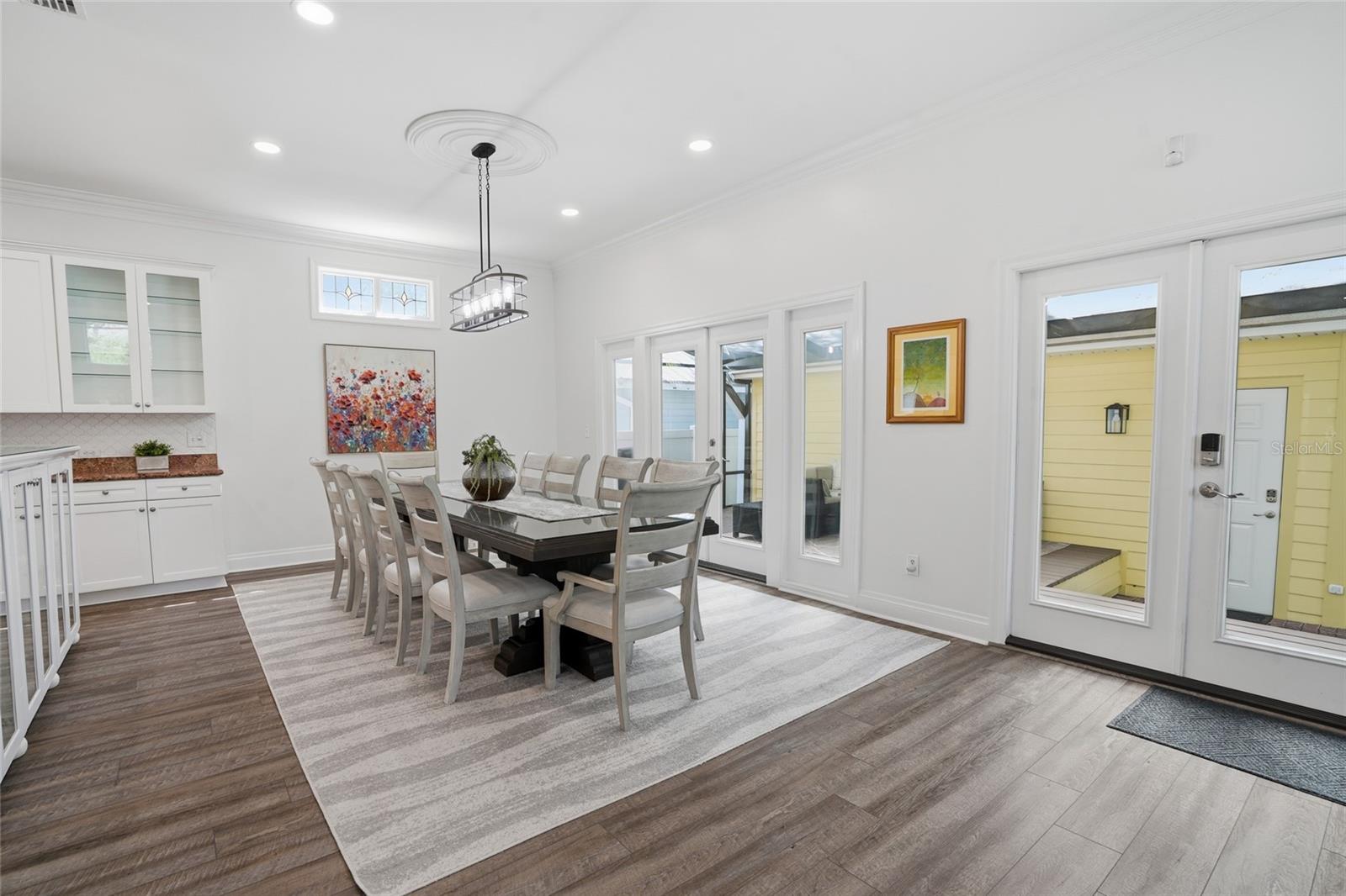 5201 S JULES VERNE CT