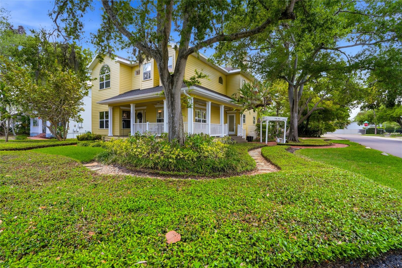 5201 S JULES VERNE CT