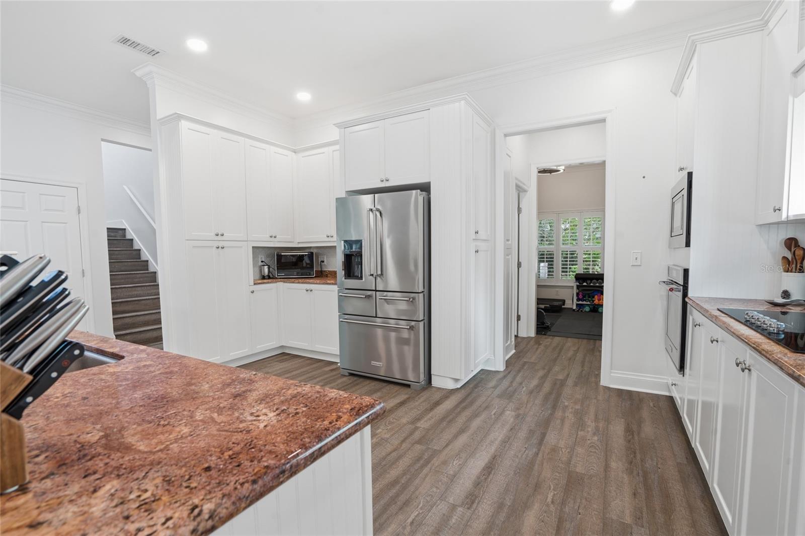 5201 S JULES VERNE CT