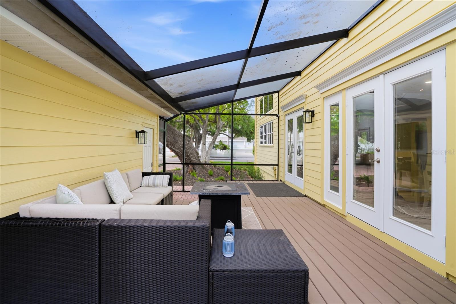 5201 S JULES VERNE CT