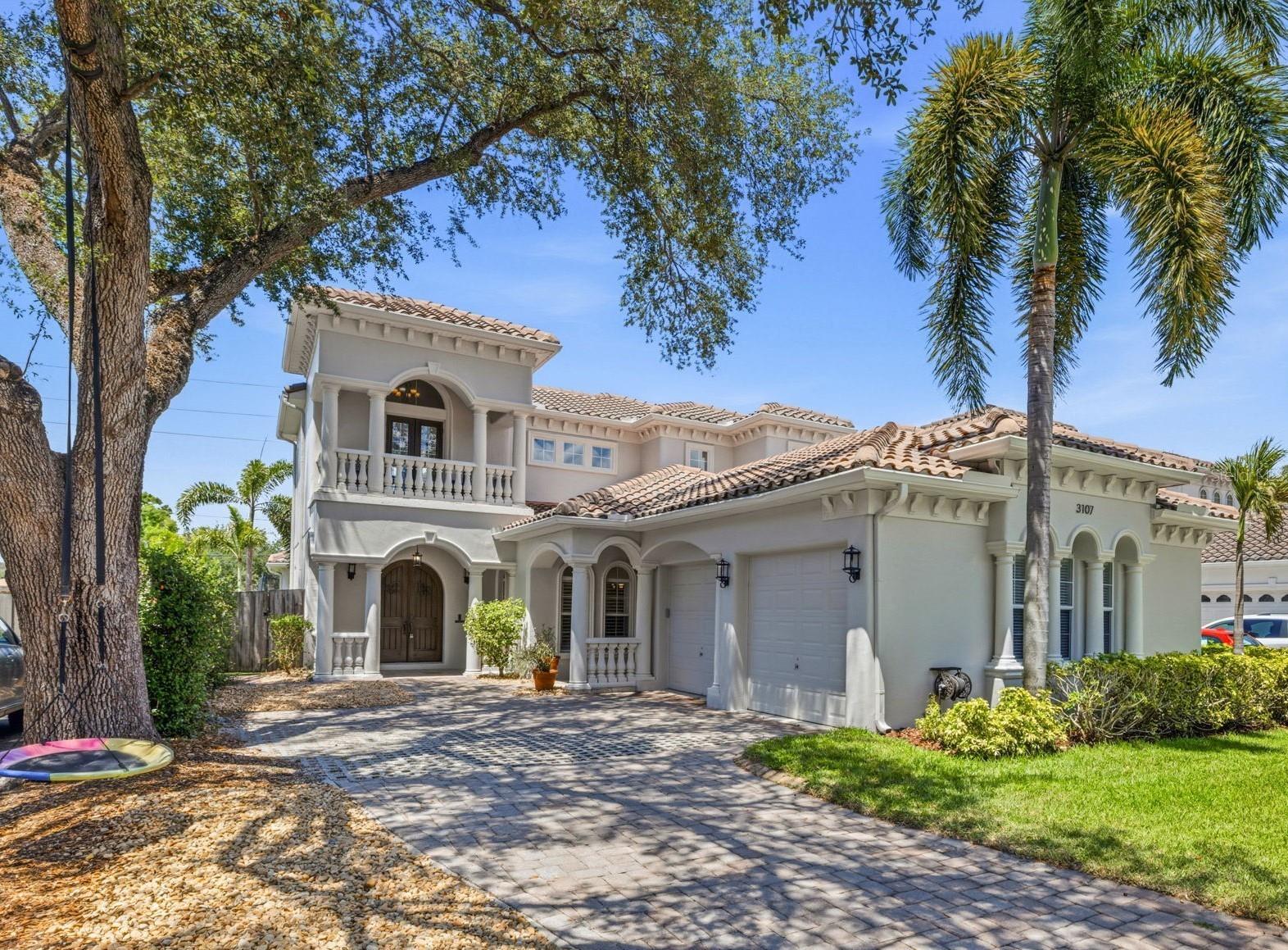 3107 W FOUNTAIN BLVD