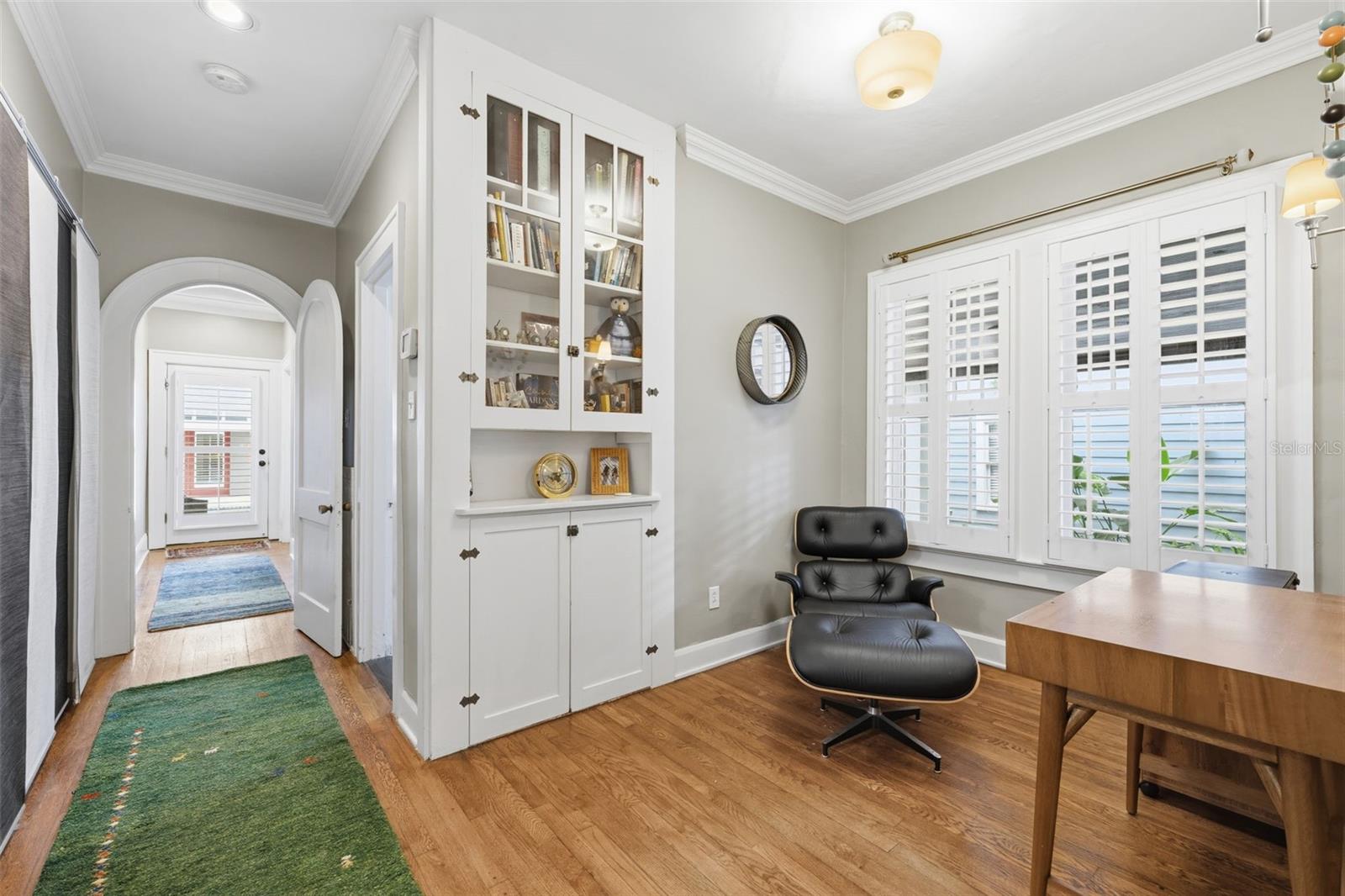 912 S FREMONT AVE