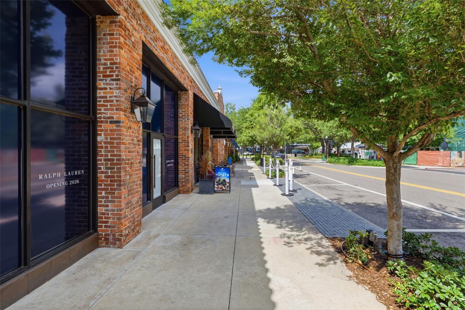 912 S FREMONT AVE