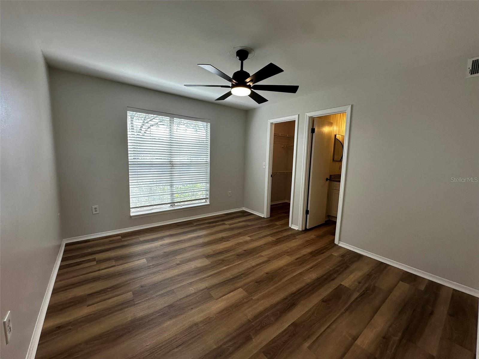 4115 CHATHAM OAK CT #209