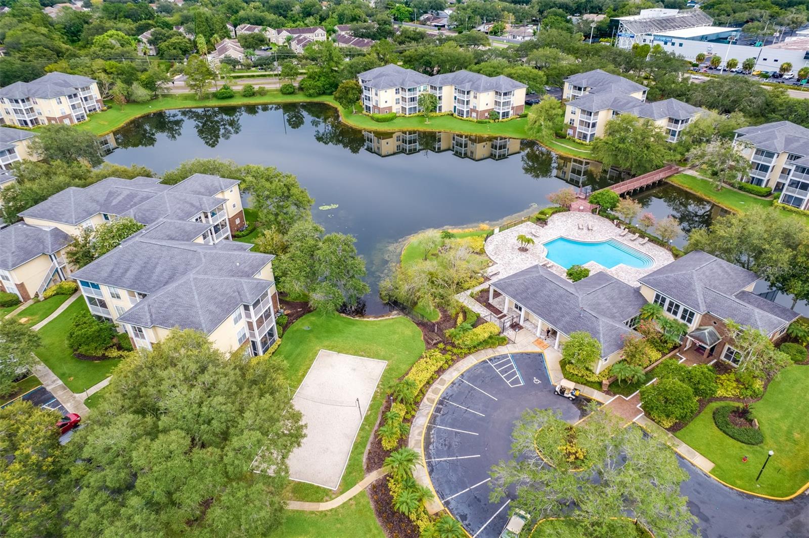 4115 CHATHAM OAK CT #209