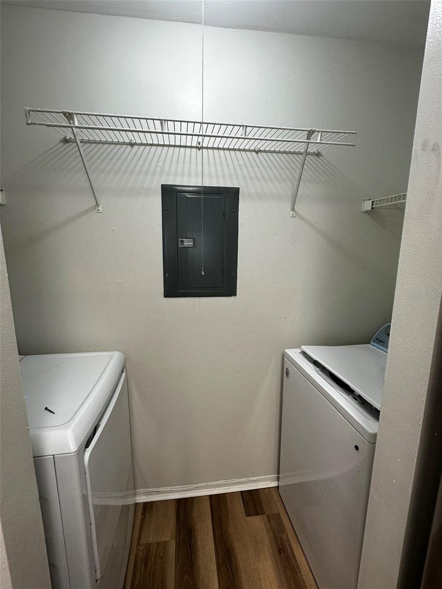 4115 CHATHAM OAK CT #209