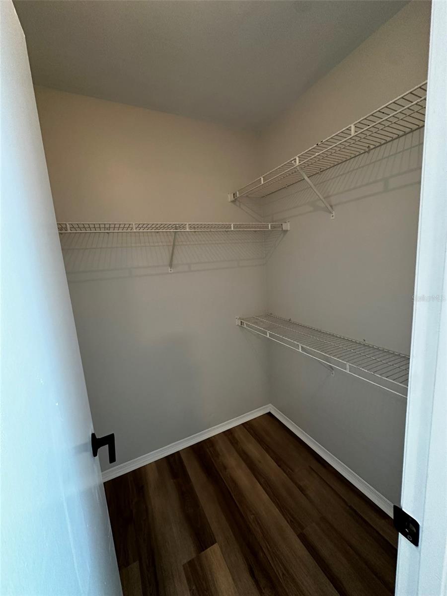4115 CHATHAM OAK CT #209