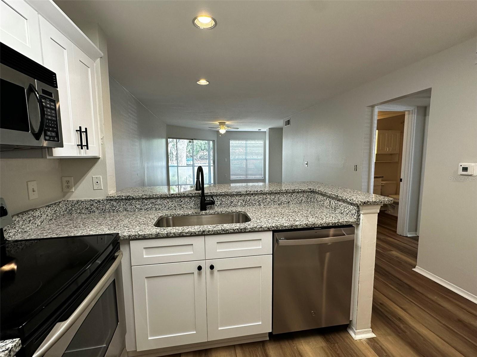 4115 CHATHAM OAK CT #209