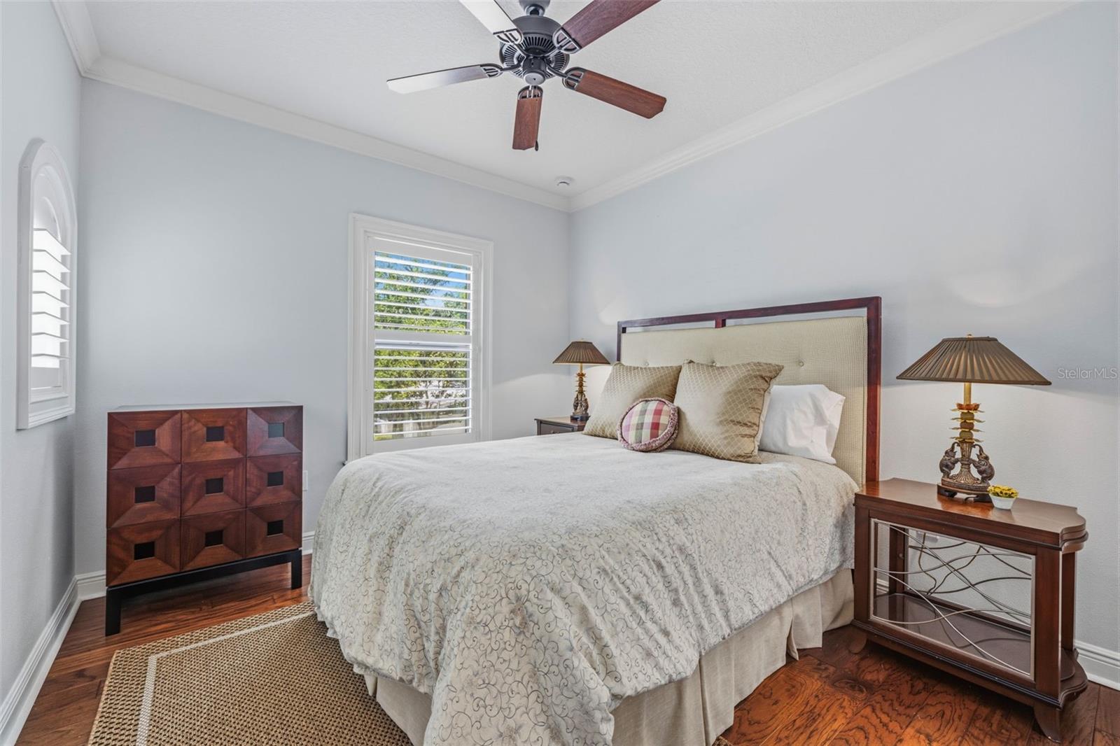 3210 W VILLA ROSA ST