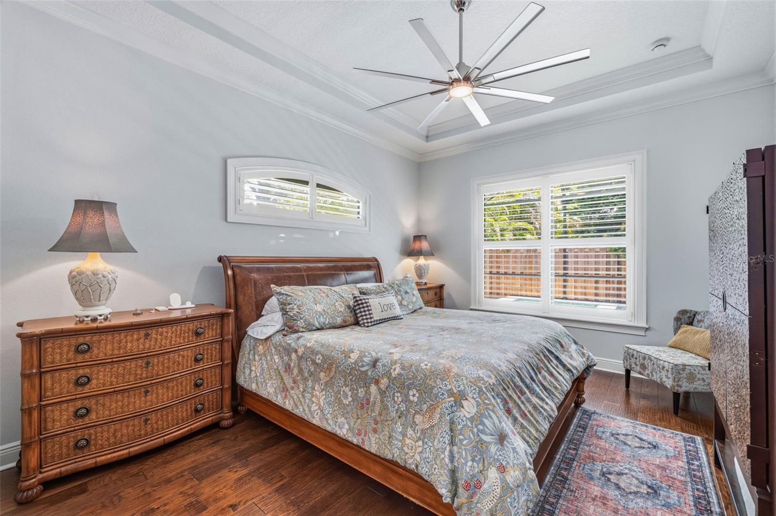 3210 W VILLA ROSA ST
