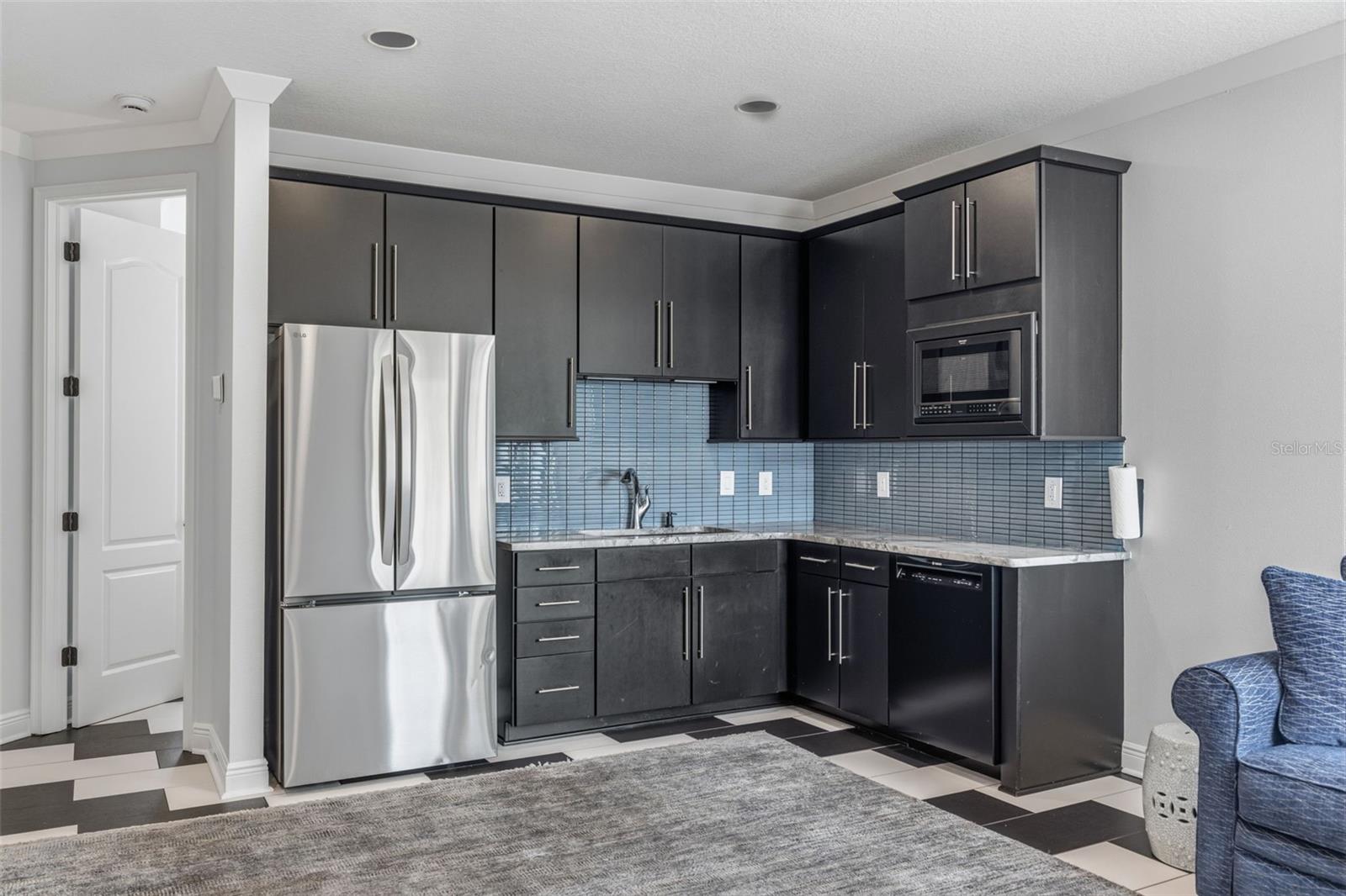 3210 W VILLA ROSA ST