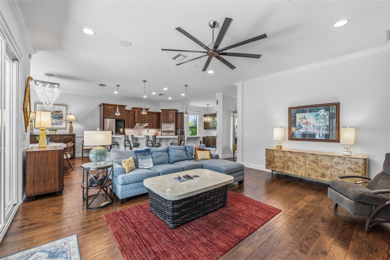3210 W VILLA ROSA ST