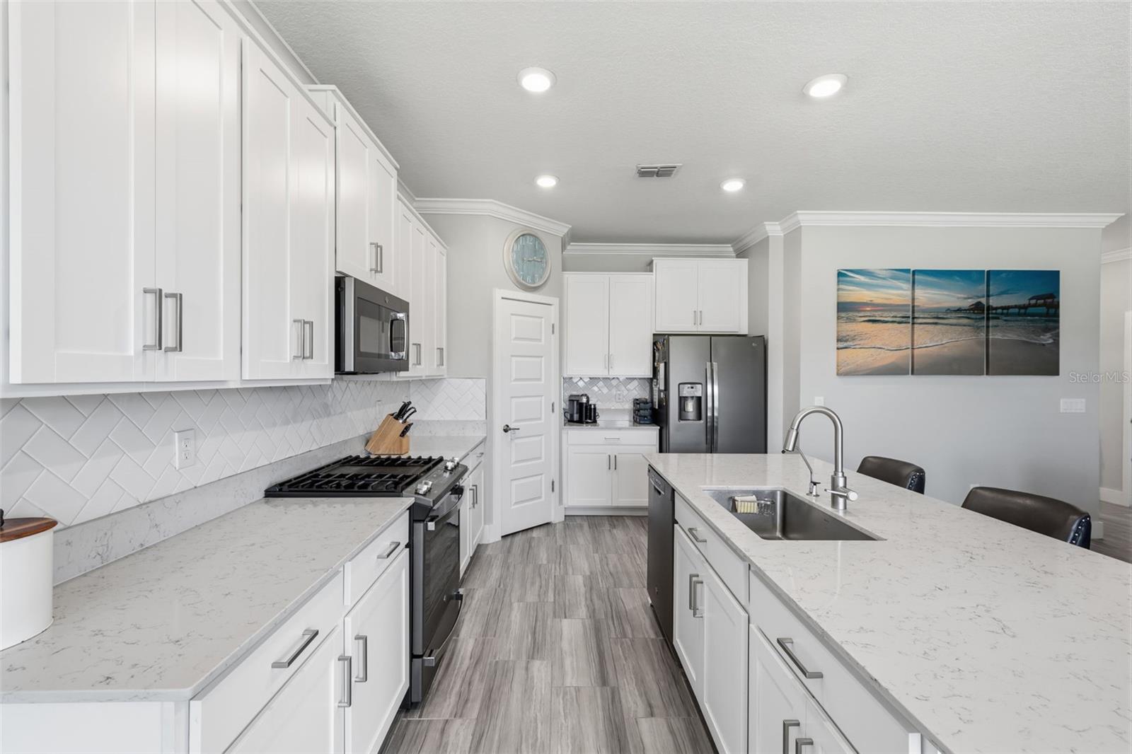 2920 GRIDIRON ISLE