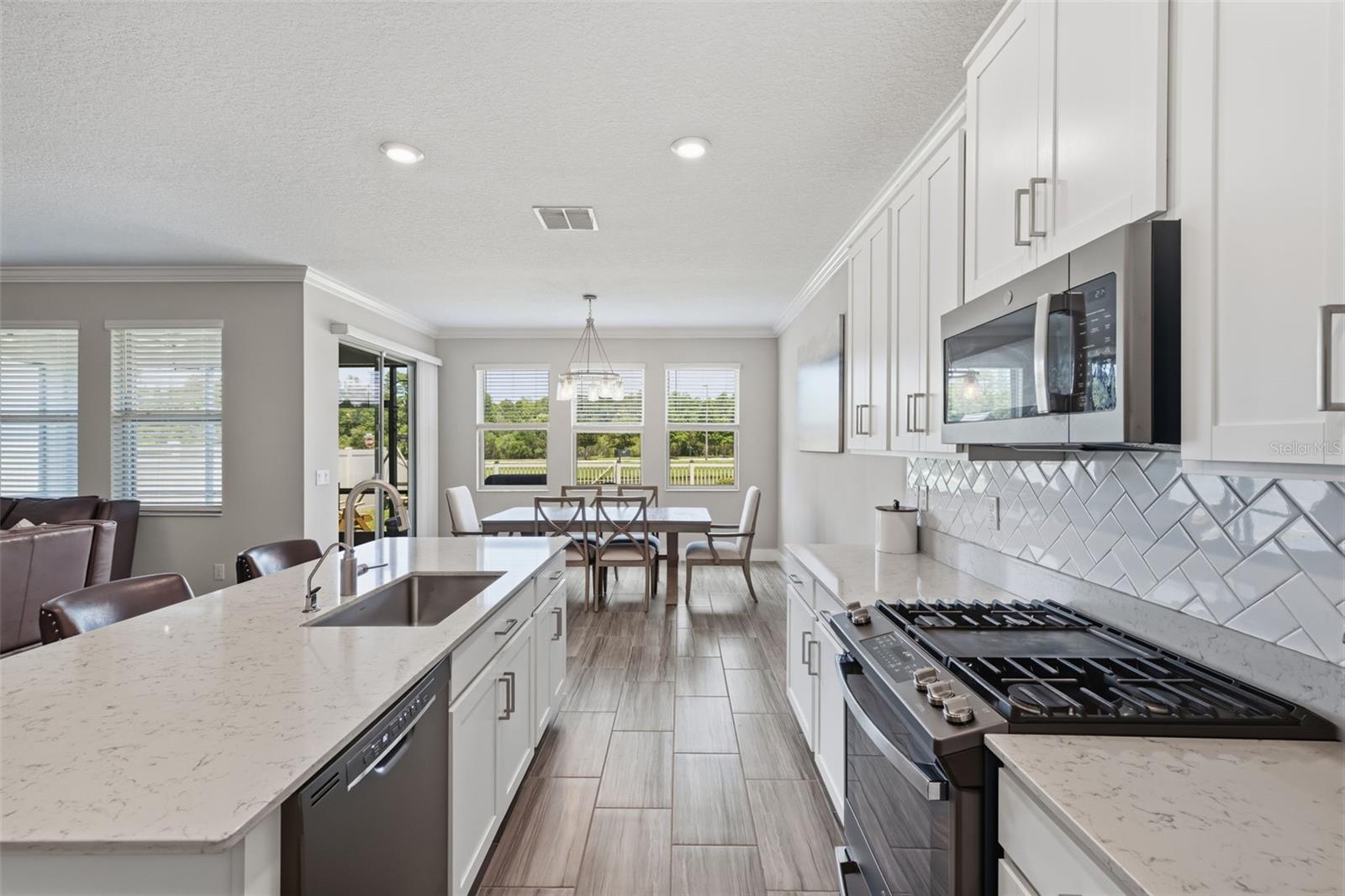 2920 GRIDIRON ISLE
