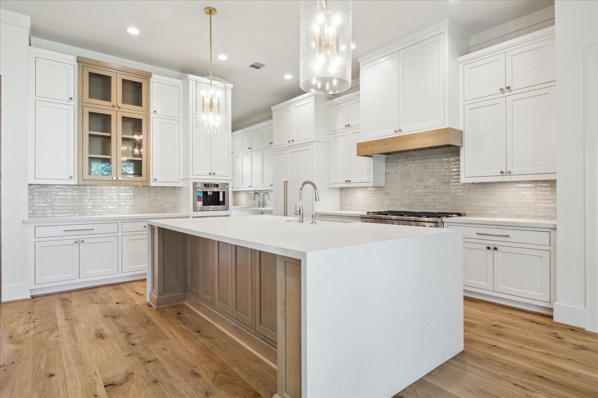 1642 Viking Drive