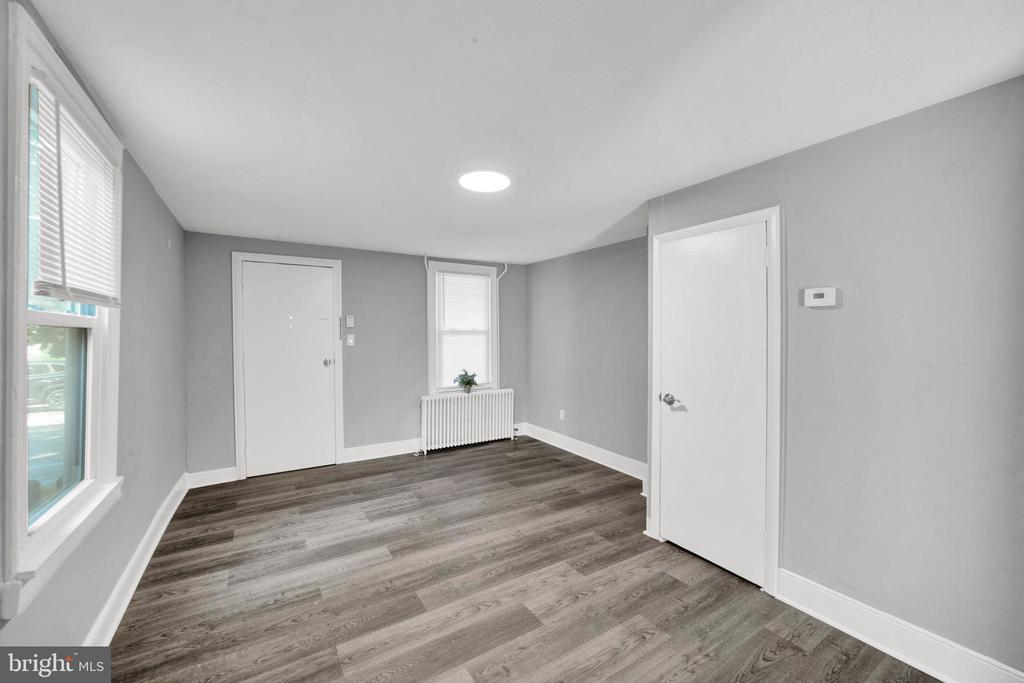 110 CROSSWICKS ST #110