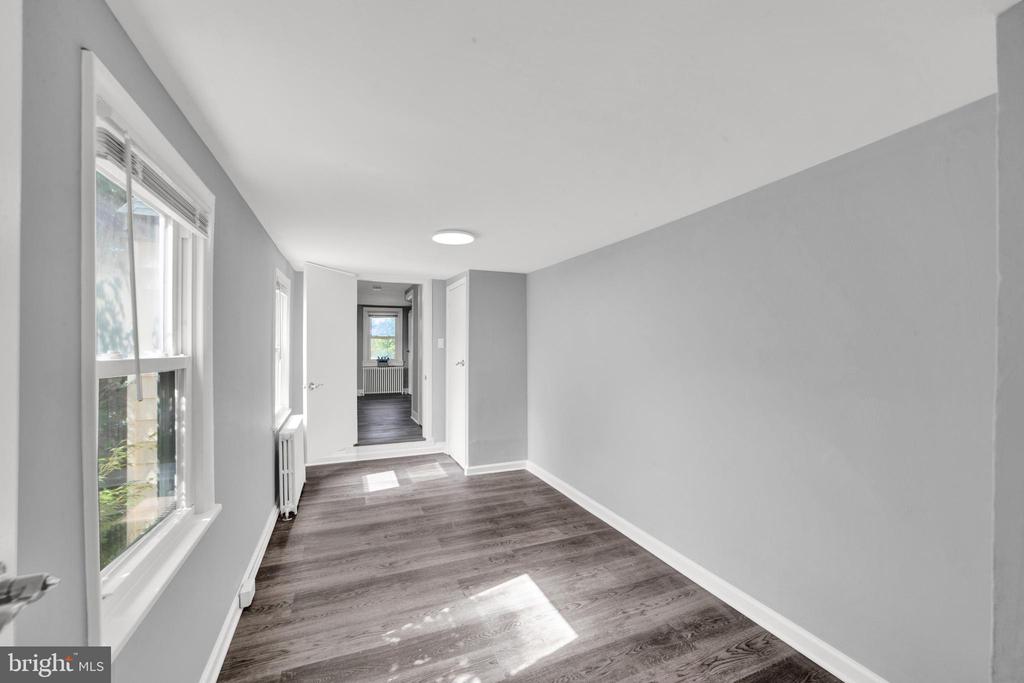 110 CROSSWICKS ST #110