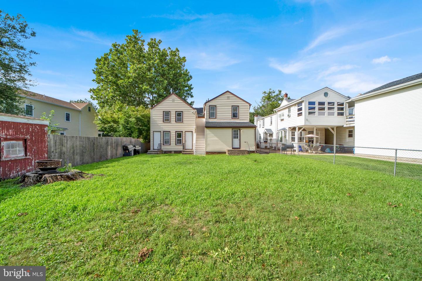 110 CROSSWICKS ST #110