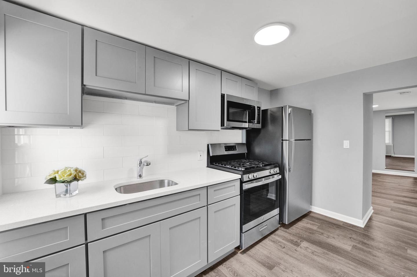 110--114 CROSSWICKS ST #112