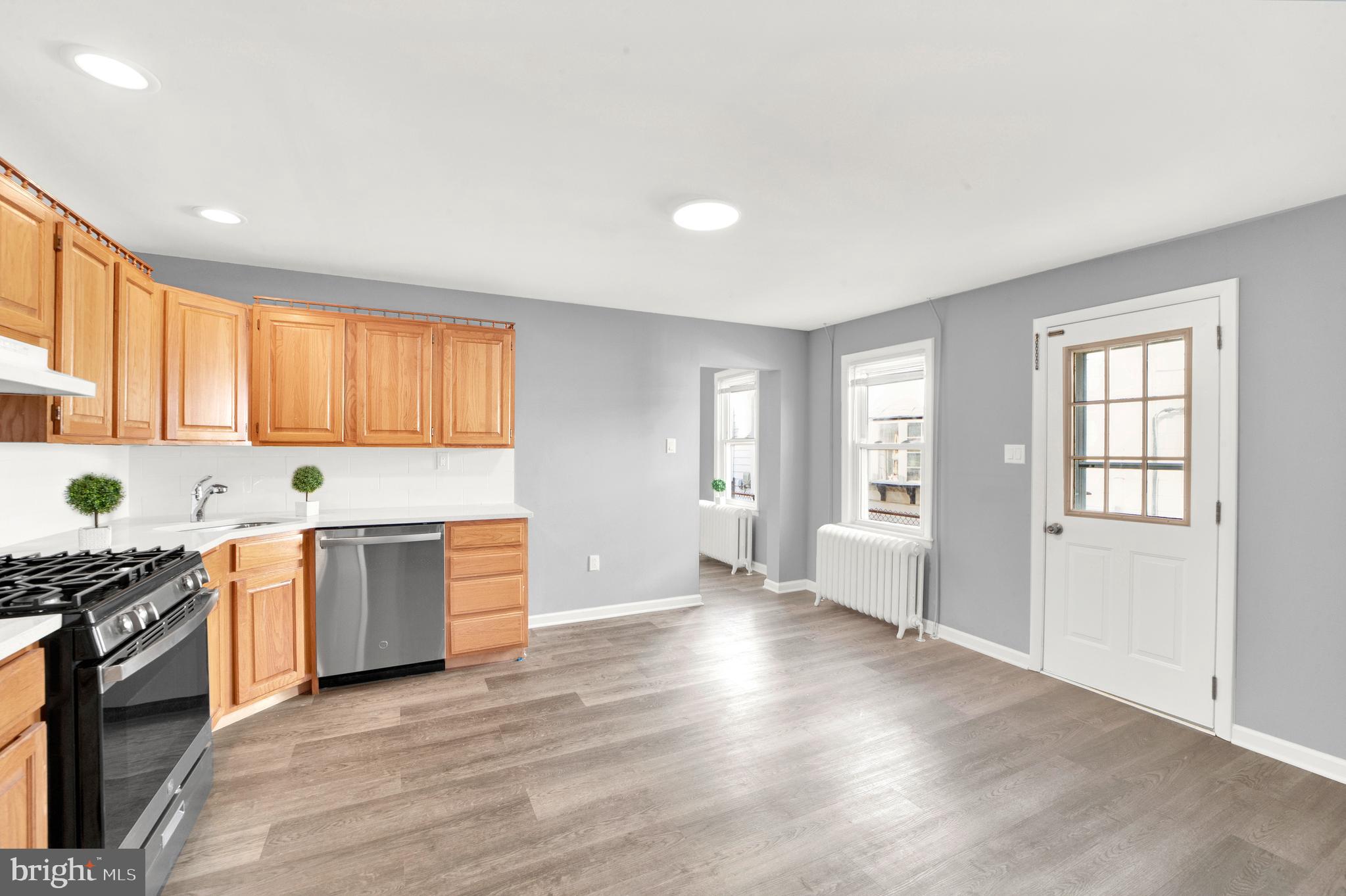 110--114 CROSSWICKS ST #114A