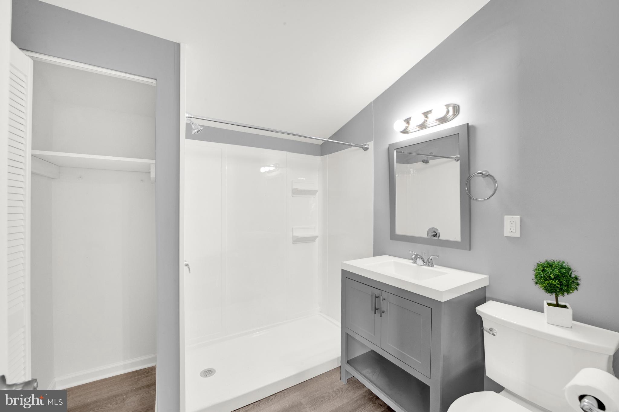 110--114 CROSSWICKS ST #114A