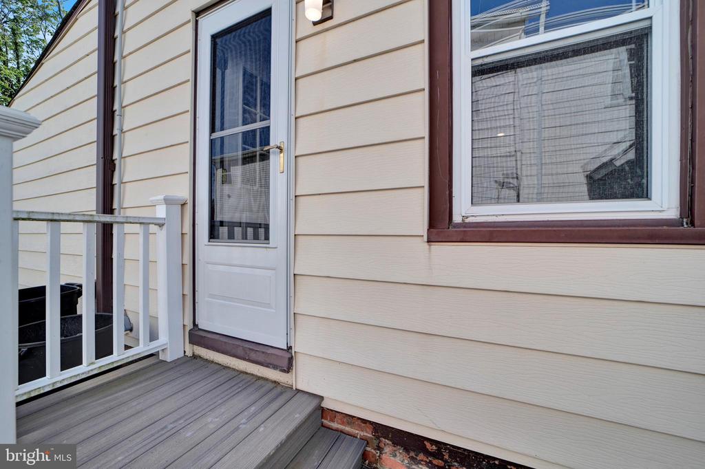 110--114 CROSSWICKS ST #114A