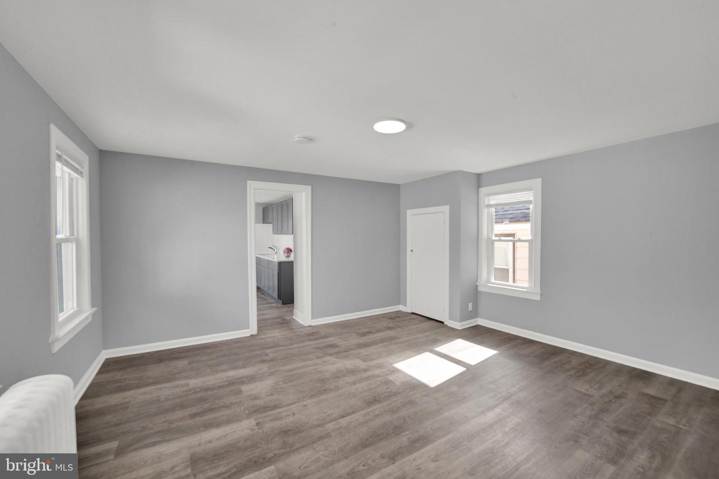 110--114 CROSSWICKS ST #114B