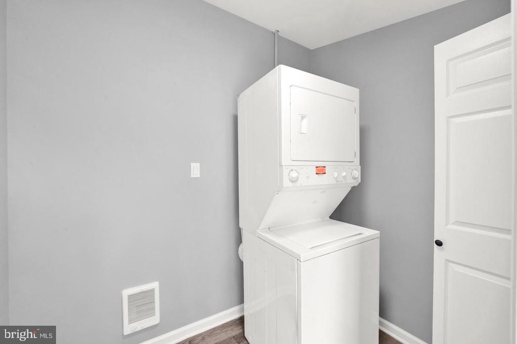 110 CROSSWICKS STREET Unit: 110