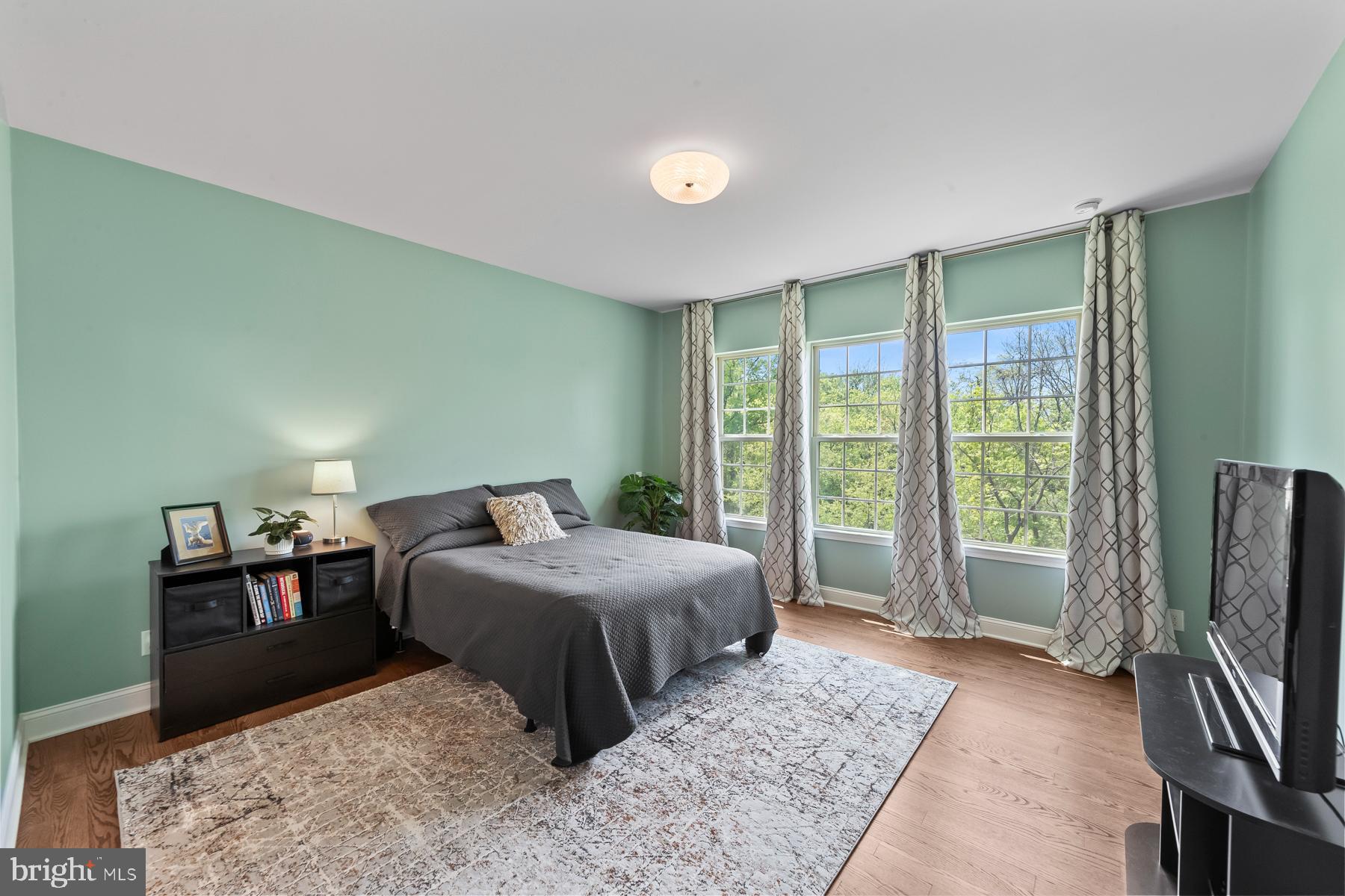 38 Sullivan Rd