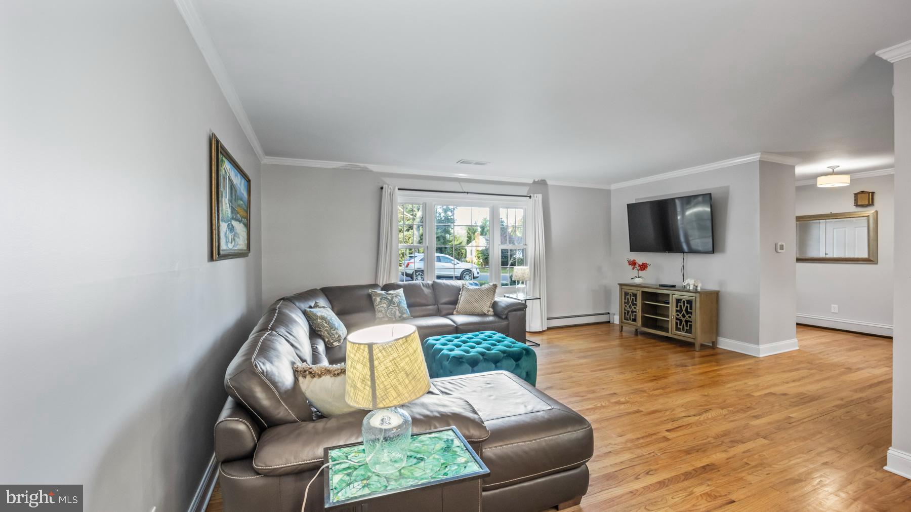 13 Rosalind DRIVE