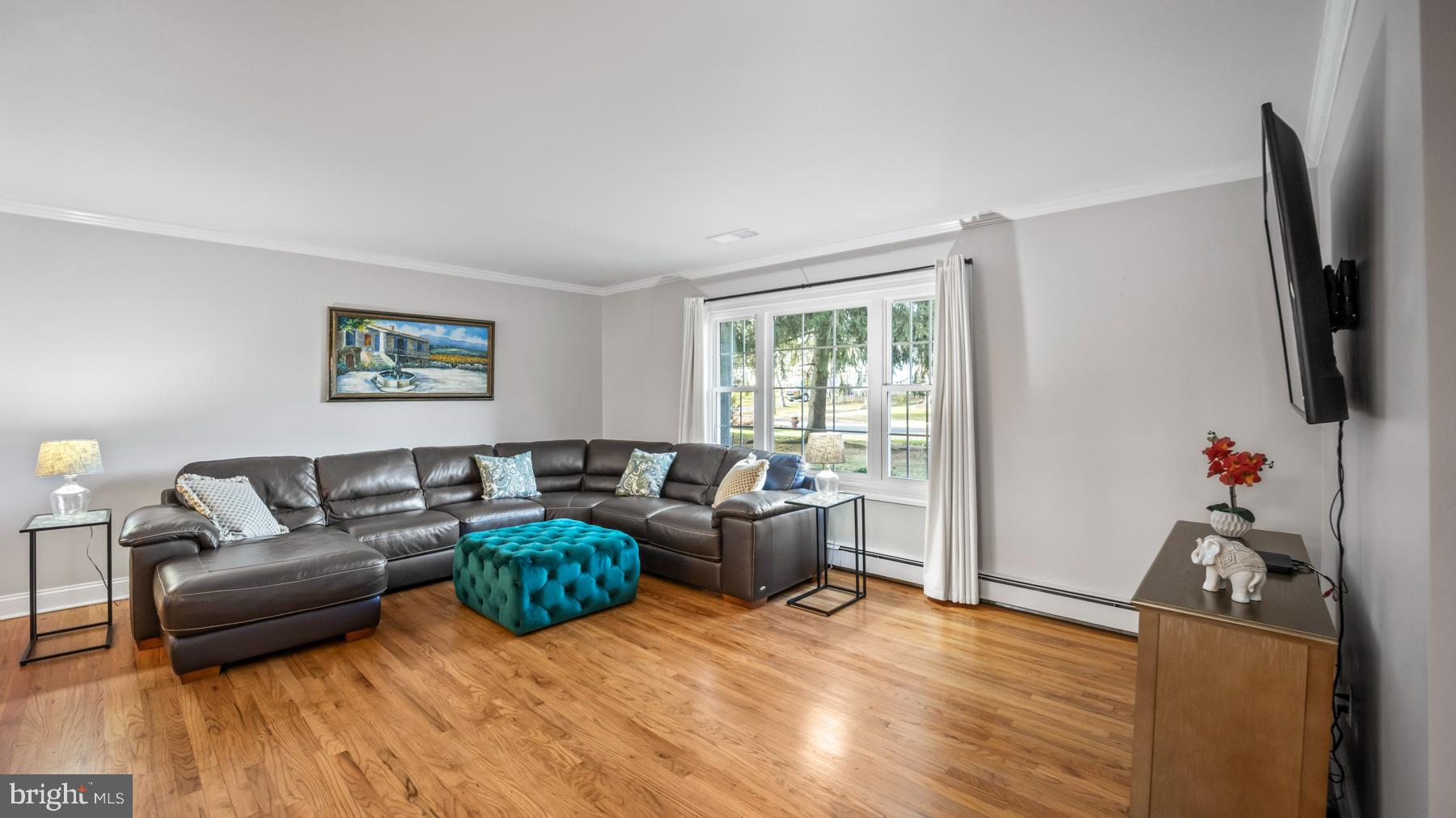 13 Rosalind DRIVE