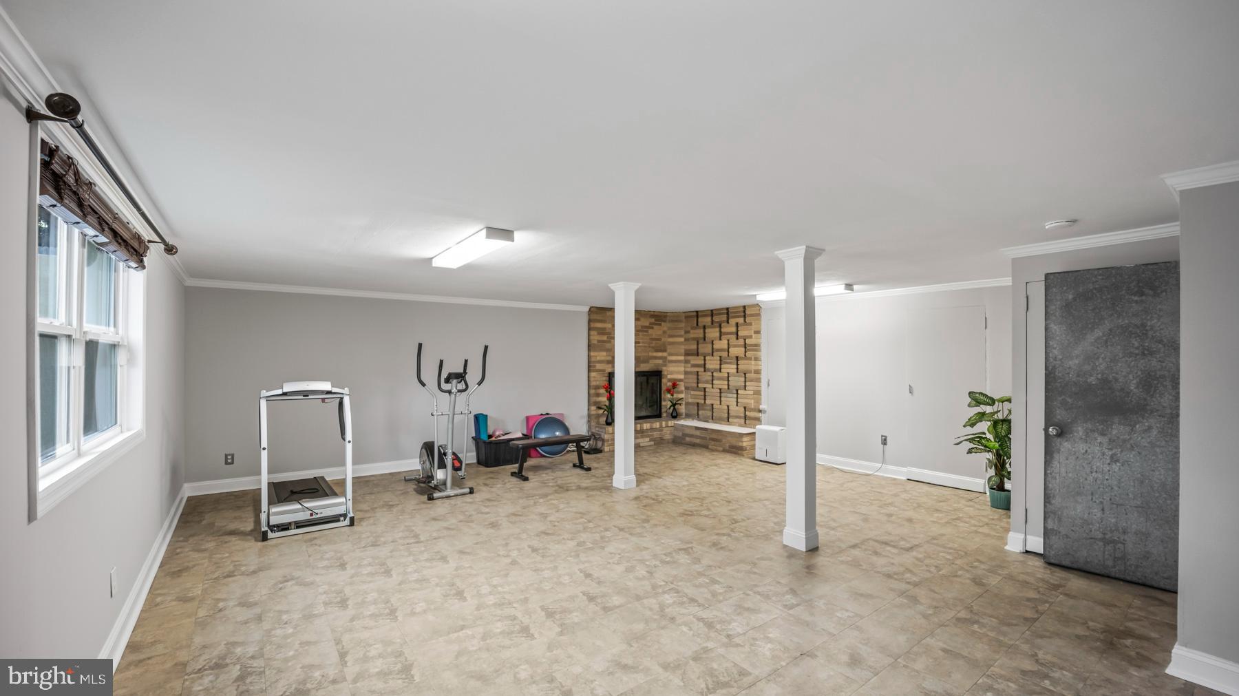 13 Rosalind DRIVE
