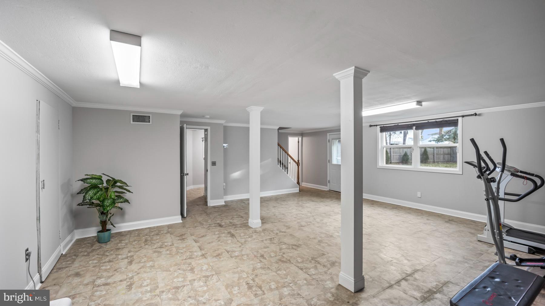 13 Rosalind DRIVE