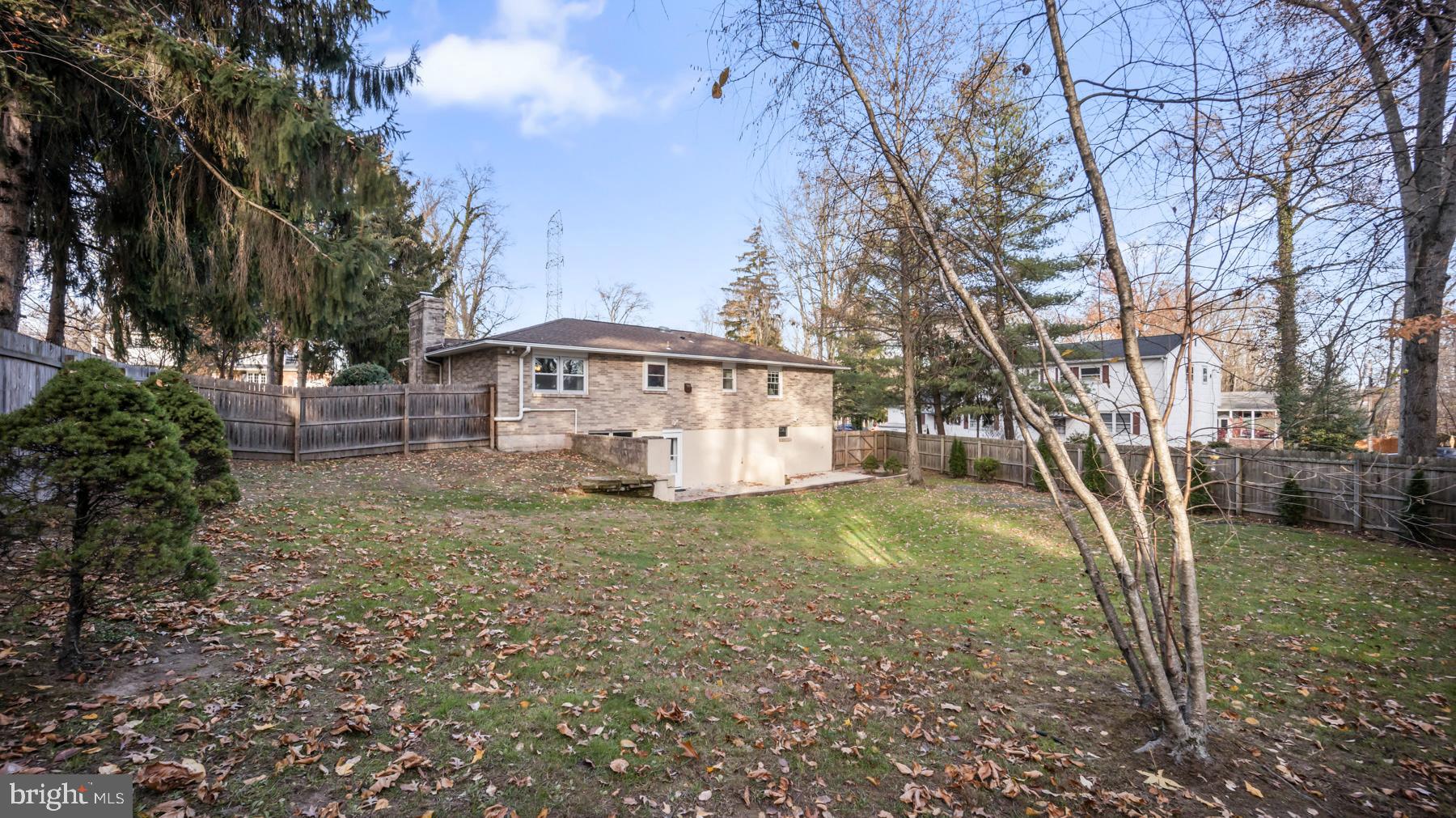 13 Rosalind DRIVE