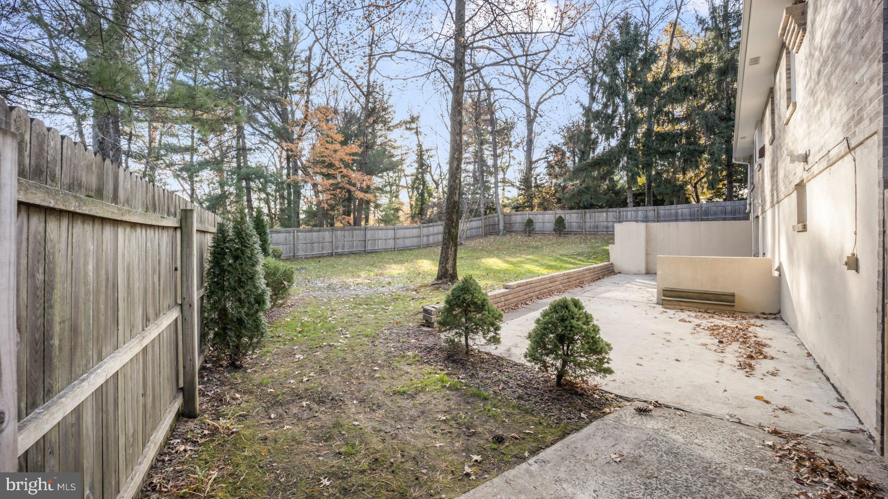 13 Rosalind DRIVE
