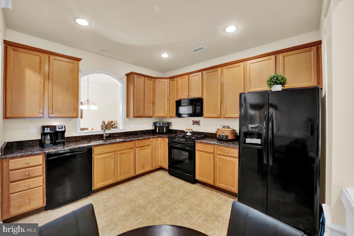 29 Dove Ct
