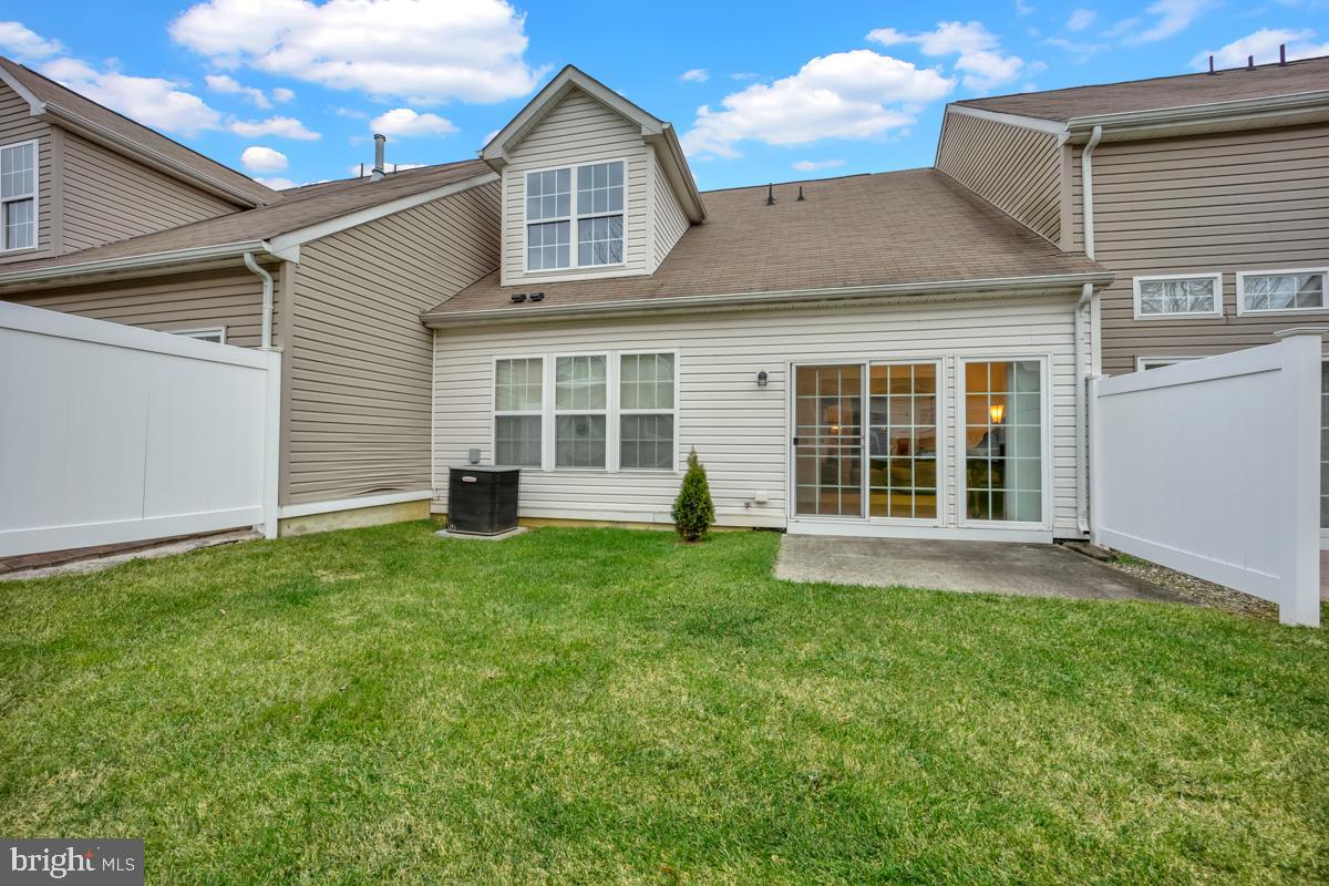 29 Dove Ct