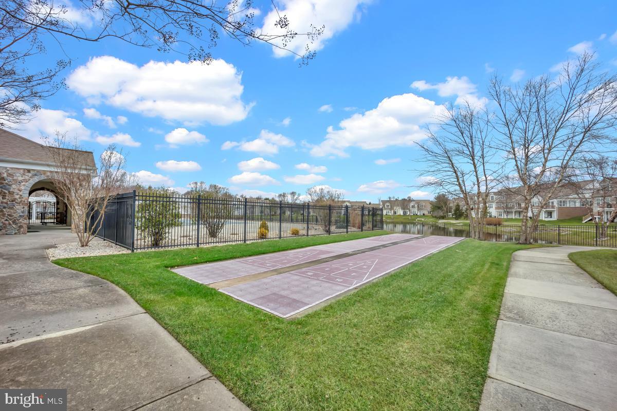 29 Dove Ct